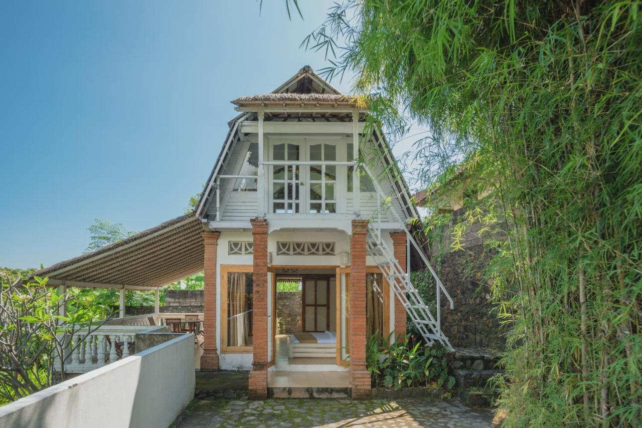 Villa Dinding Batu Singaraja  Ngoại thất bức ảnh