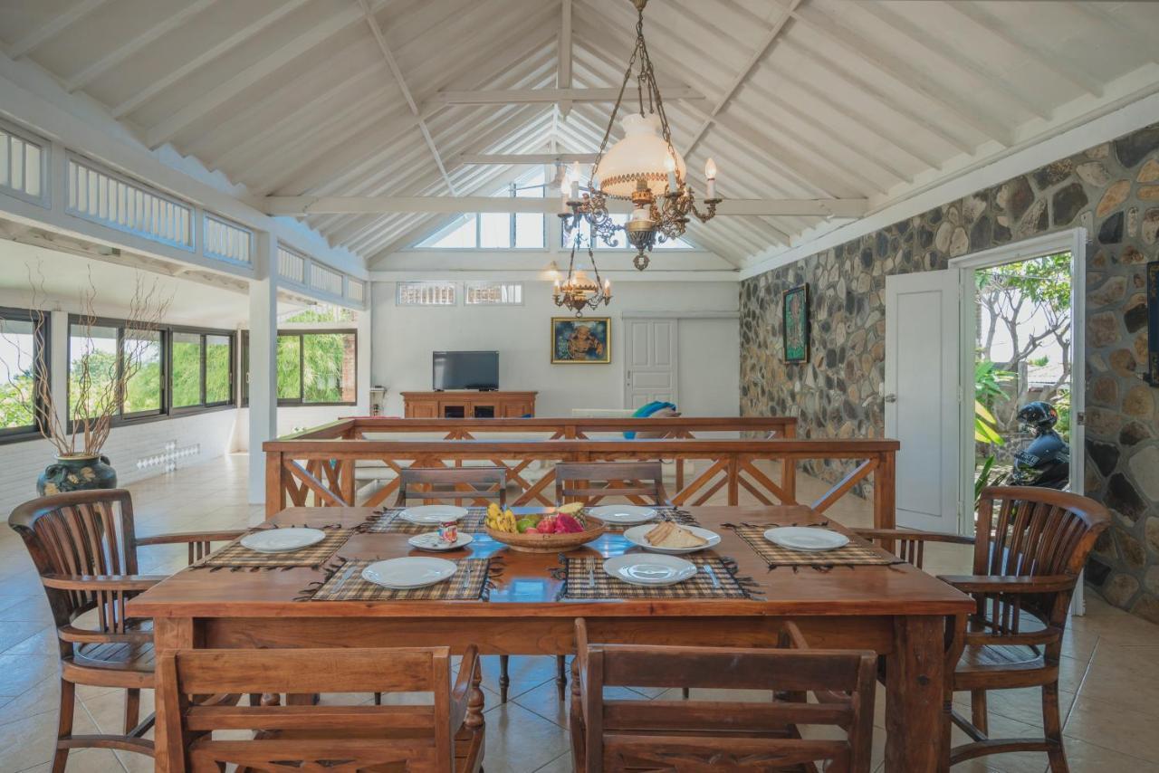 Villa Dinding Batu Singaraja  Ngoại thất bức ảnh