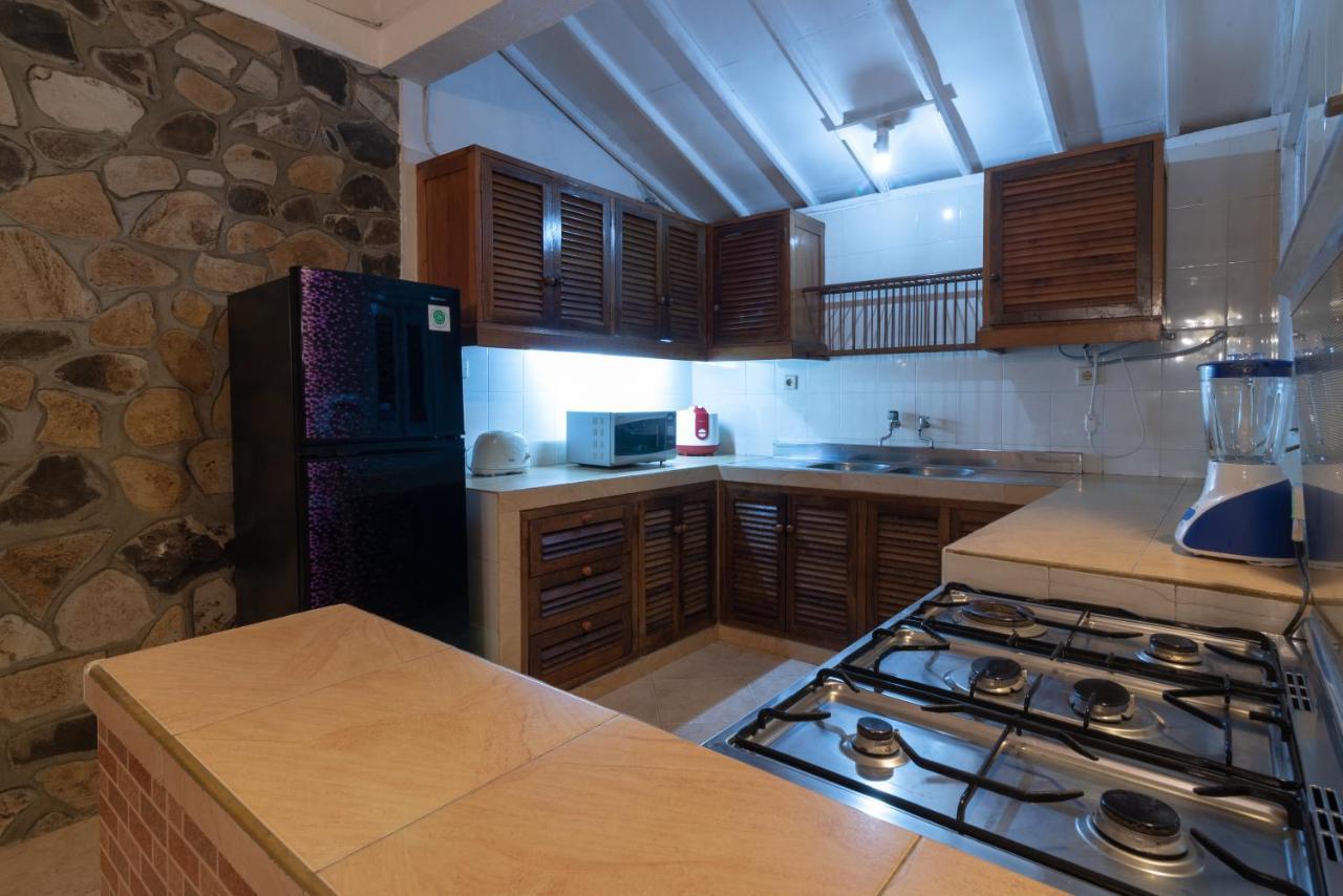 Villa Dinding Batu Singaraja  Ngoại thất bức ảnh
