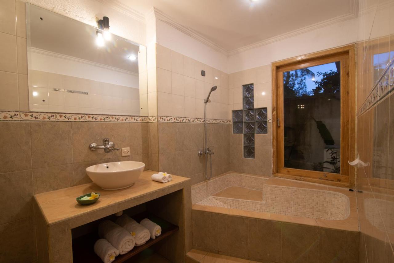 Villa Dinding Batu Singaraja  Ngoại thất bức ảnh