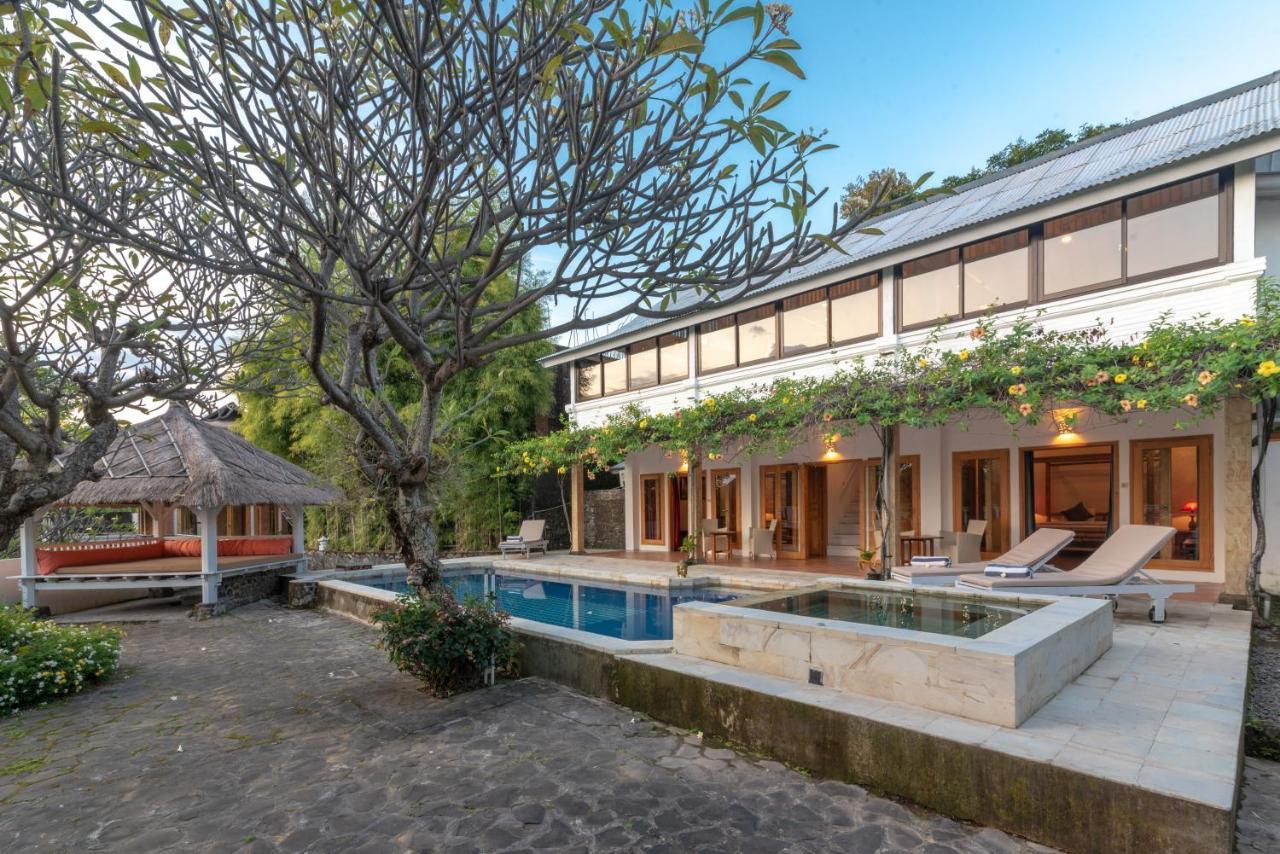 Villa Dinding Batu Singaraja  Ngoại thất bức ảnh