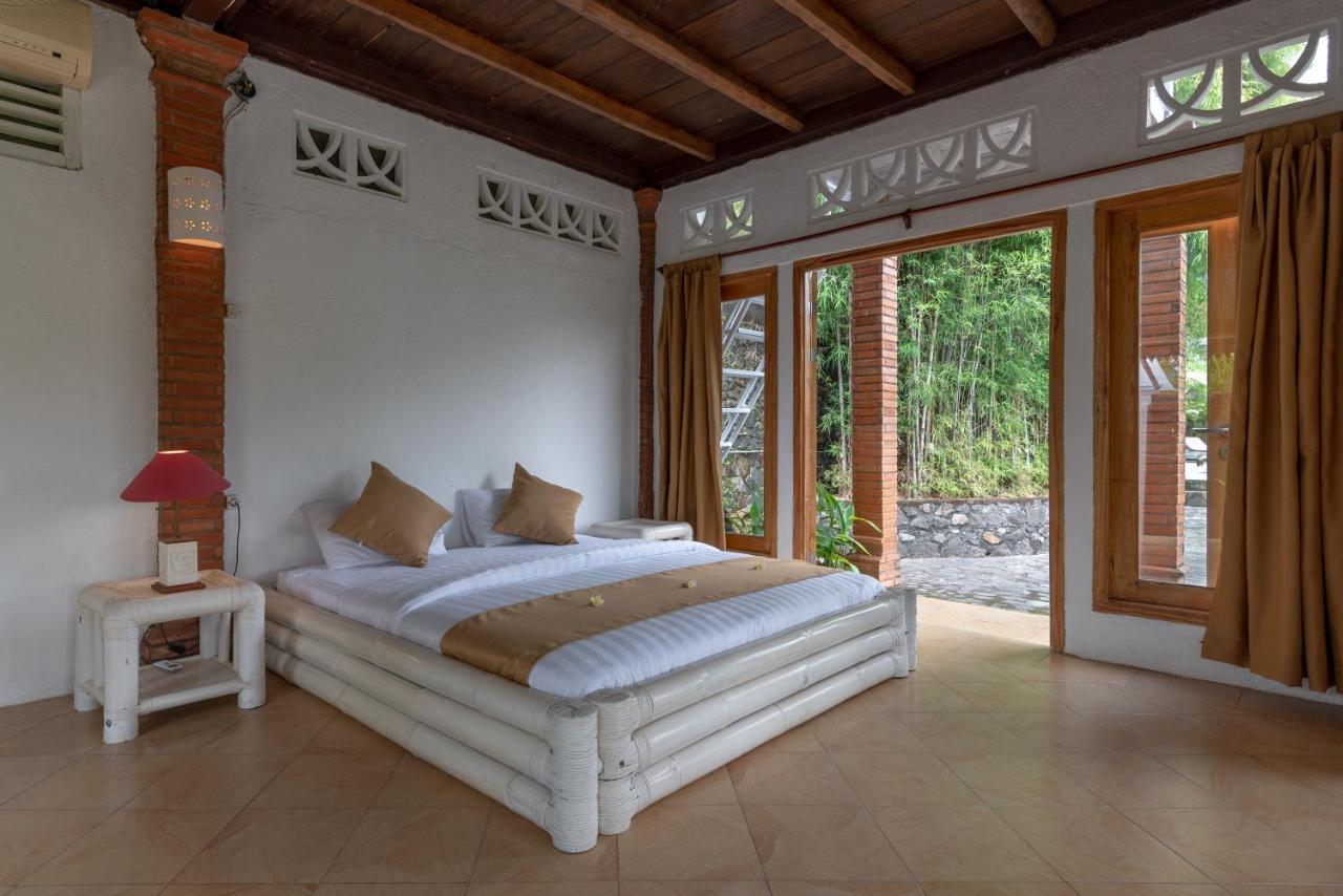 Villa Dinding Batu Singaraja  Ngoại thất bức ảnh