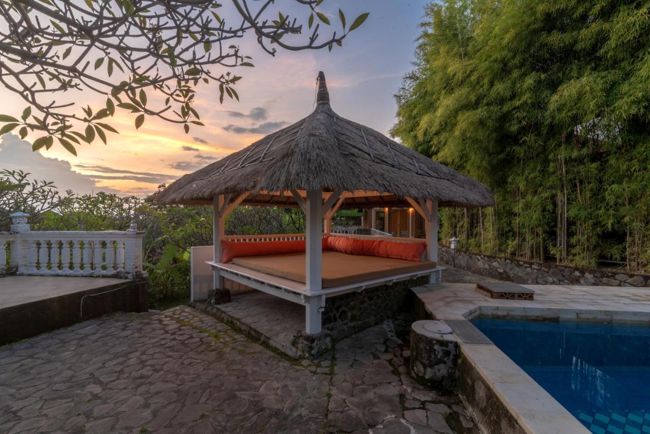 Villa Dinding Batu Singaraja  Ngoại thất bức ảnh
